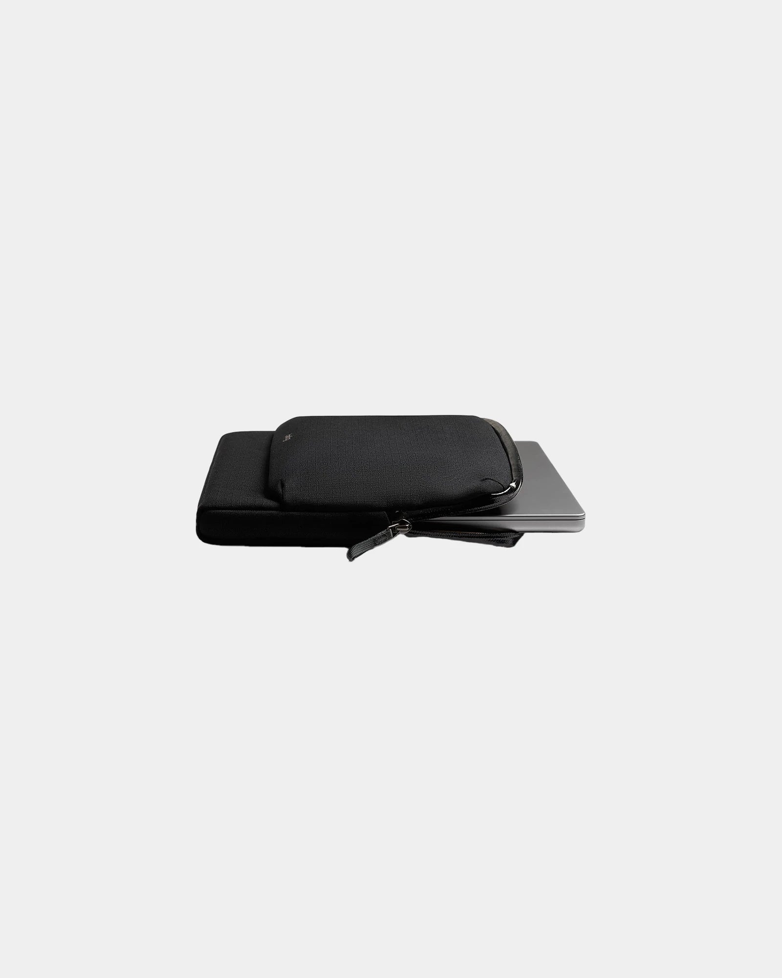 Custom recycled polyester Bellroy 16" Laptop Caddy - 1