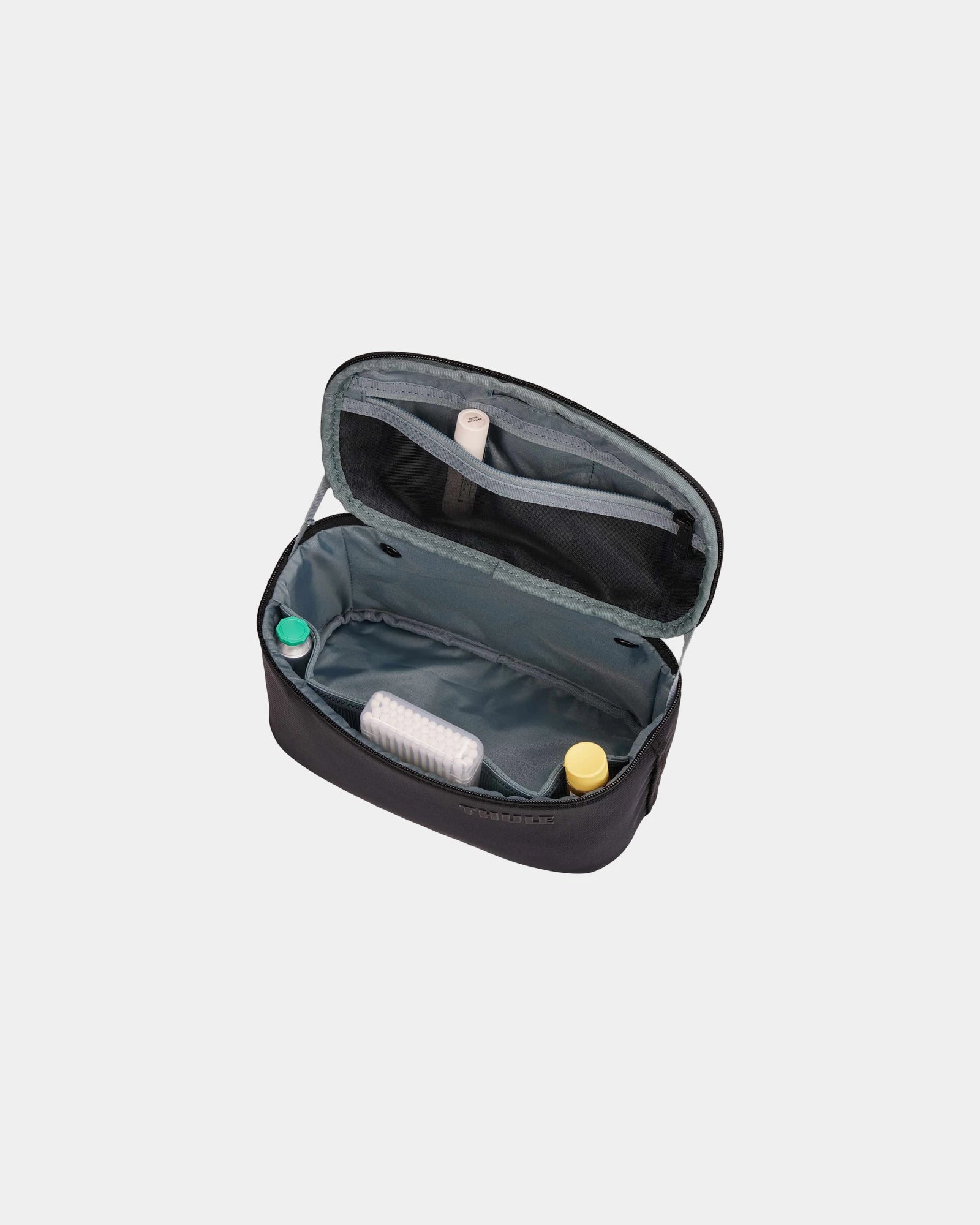 Custom nylon Thule Subterra 2 toiletry bag - 1