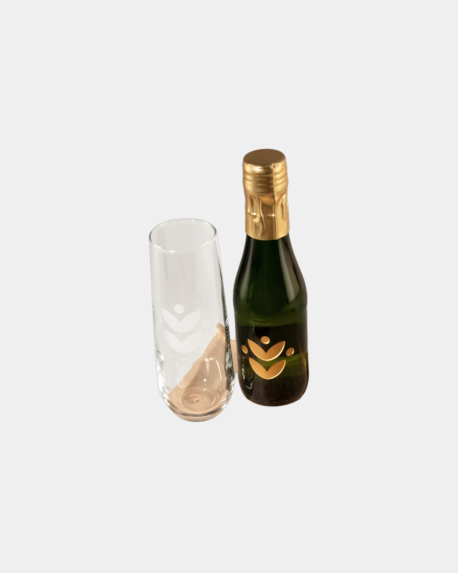 Custom wood gift box with sparkling wine and flute - 1