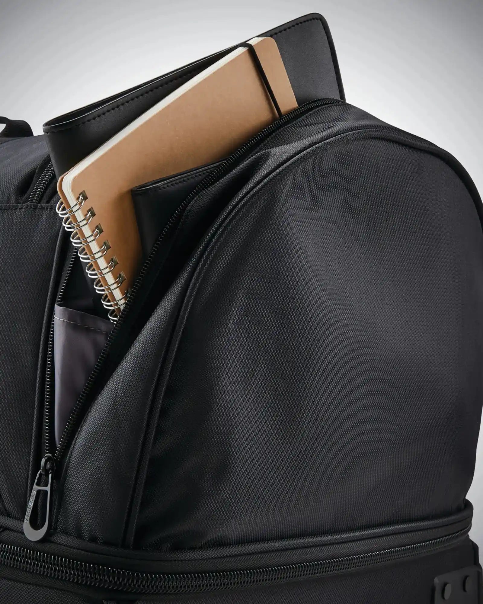 Custom polyester Samsonite Andante 2 32" duffel bag - 14