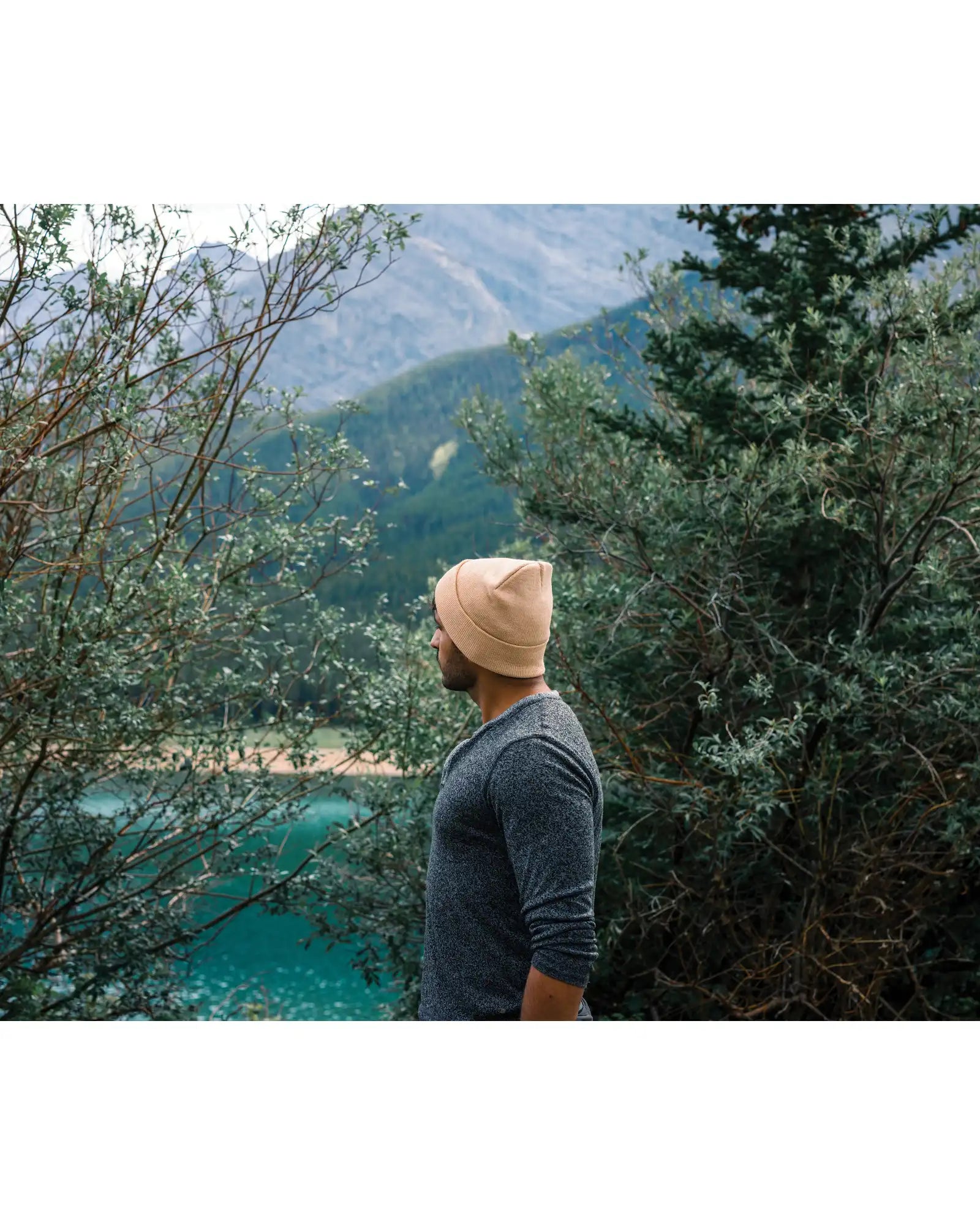 Custom Polylana AWARE fold-over beanie for teams - 12