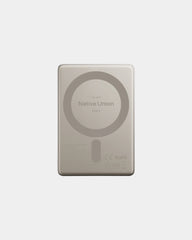 Custom 5,000mAh power bank Native Union Active - 11