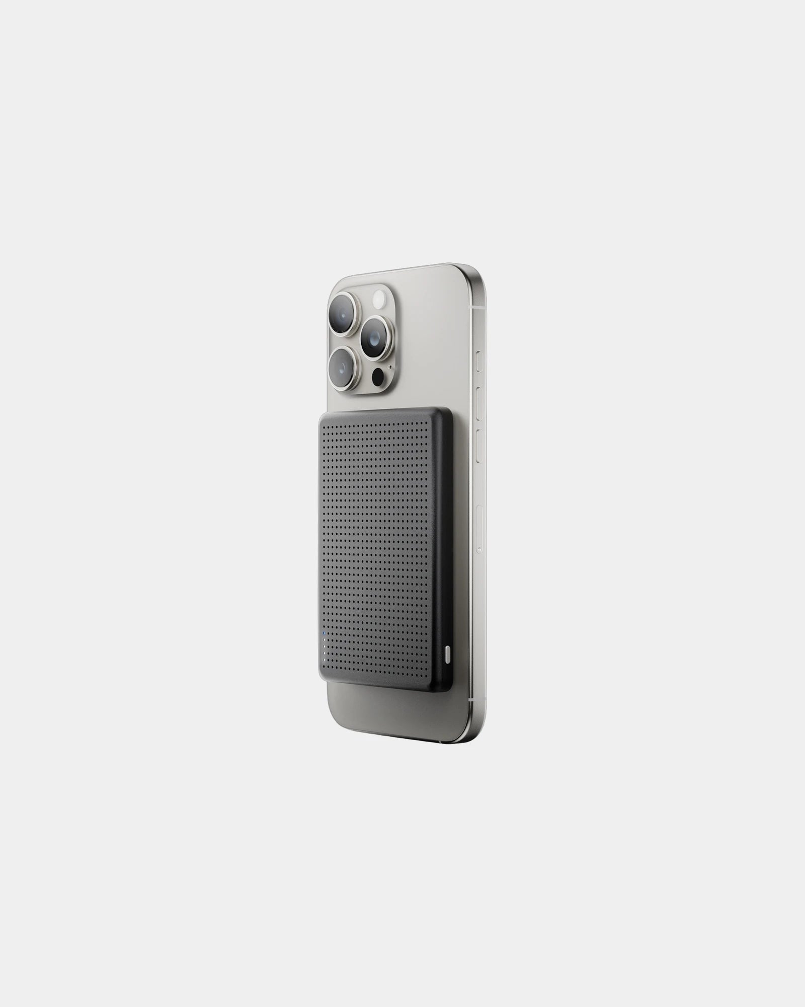 Custom 5,000mAh power bank Native Union Active - 1