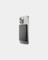 Custom 5,000mAh power bank Native Union Active - 1