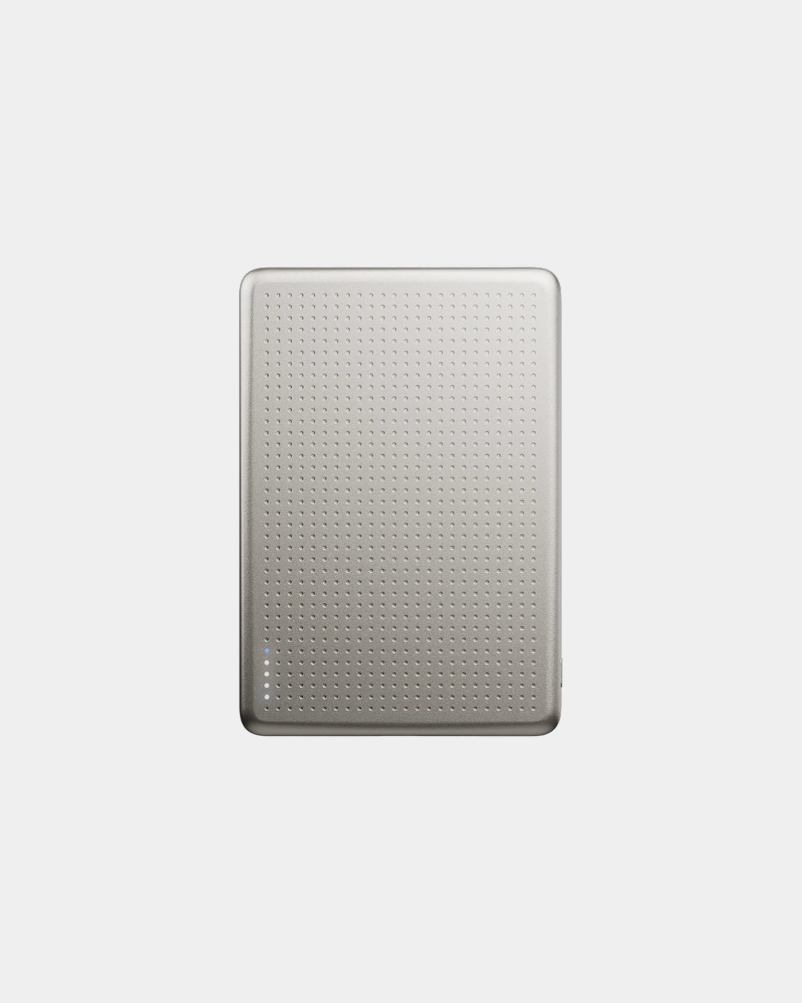 Custom 5,000mAh power bank Native Union Active - 10