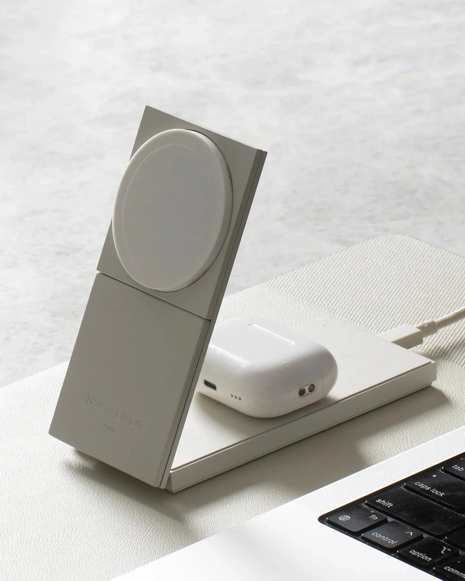 Custom Qi2 wireless charger 2-in-1 MagSafe compatible - 12