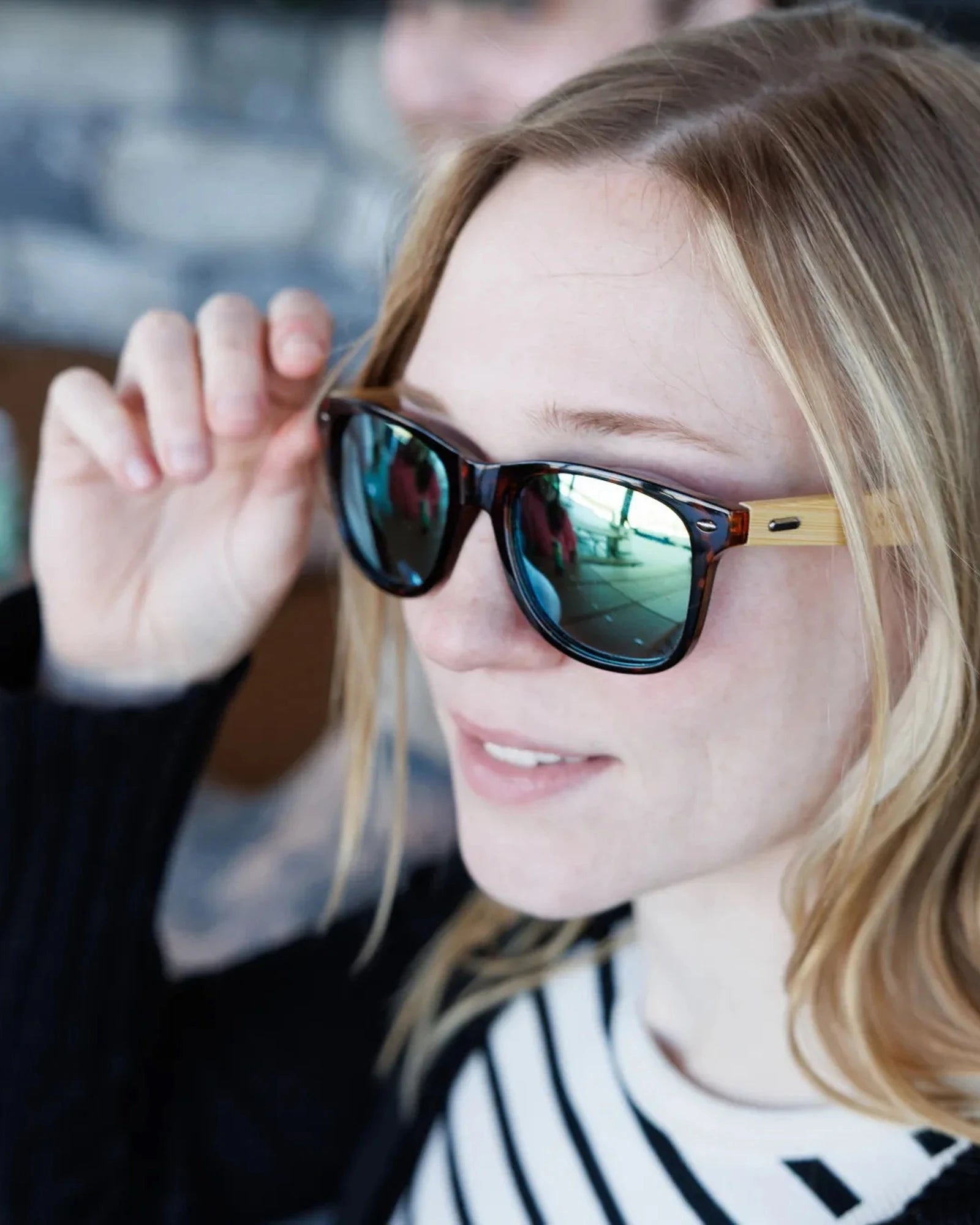 Custom recycled bamboo sunglasses tortoise frame - 6