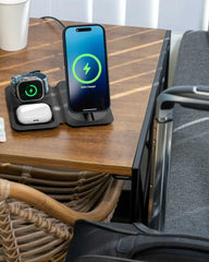 Custom foldable 3-in-1 wireless charger for Apple - 14