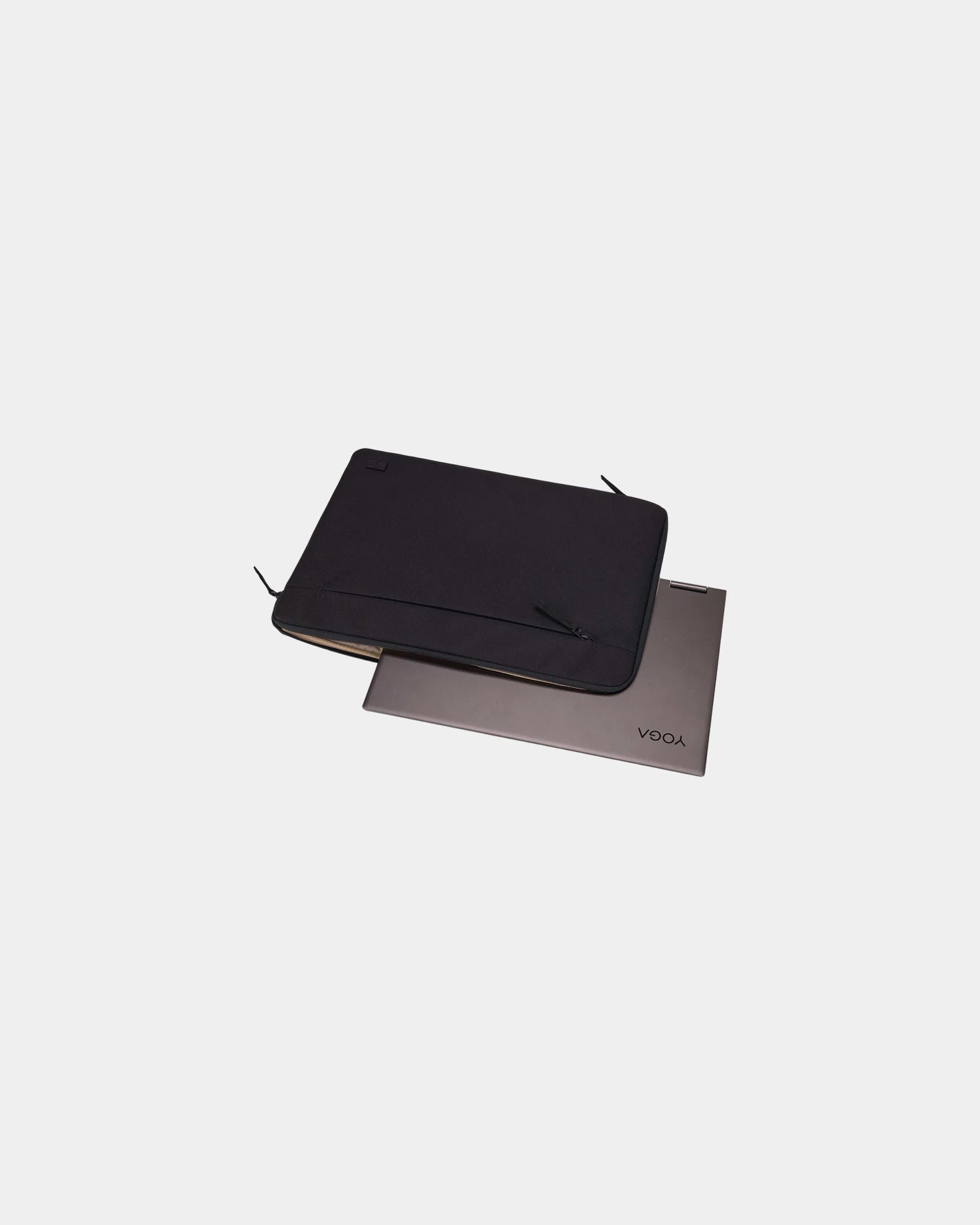 Custom recycled Case Logic Invigo 16" laptop sleeve - 2