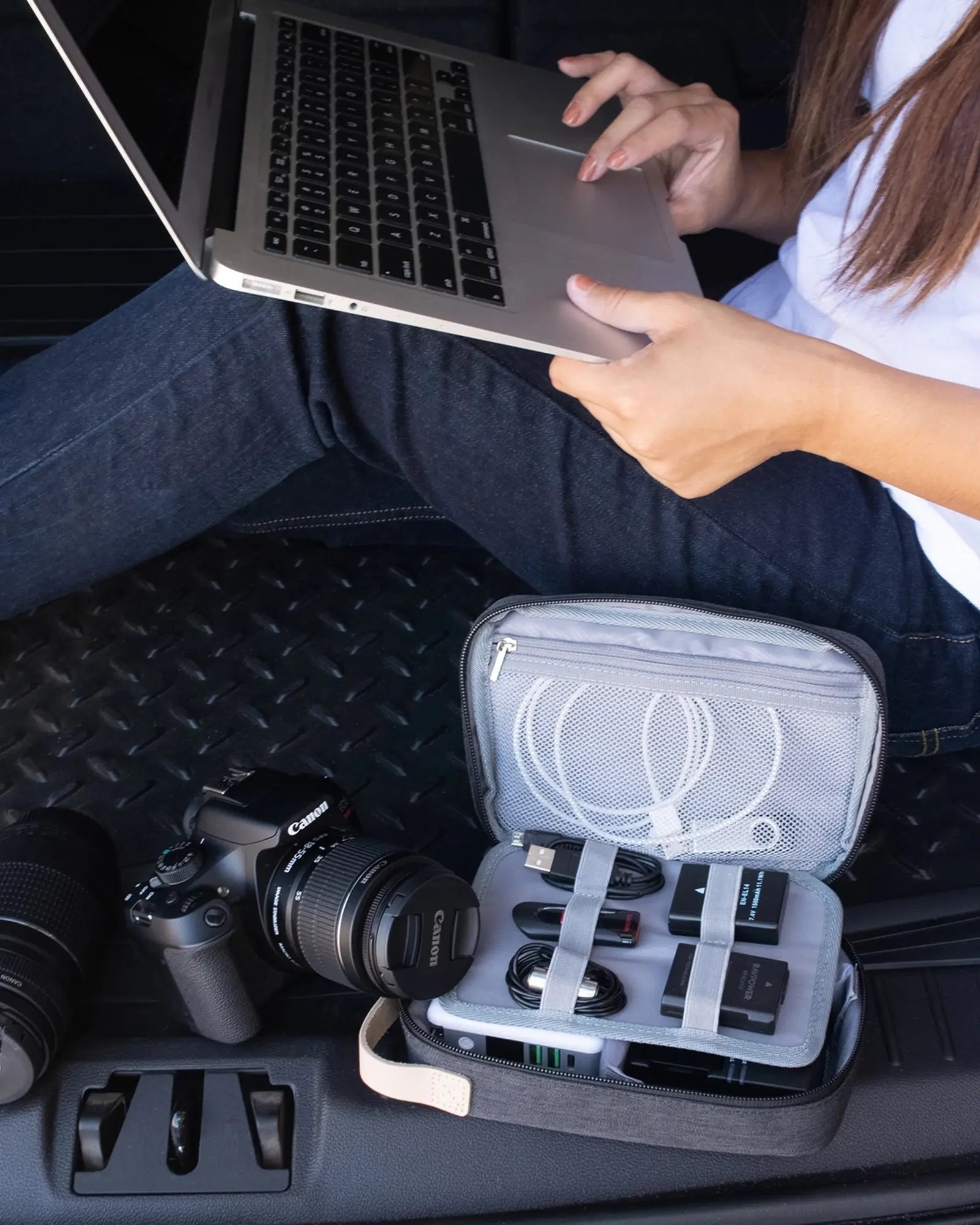 Custom waterproof tech bag Nomad travel organizer - Gray