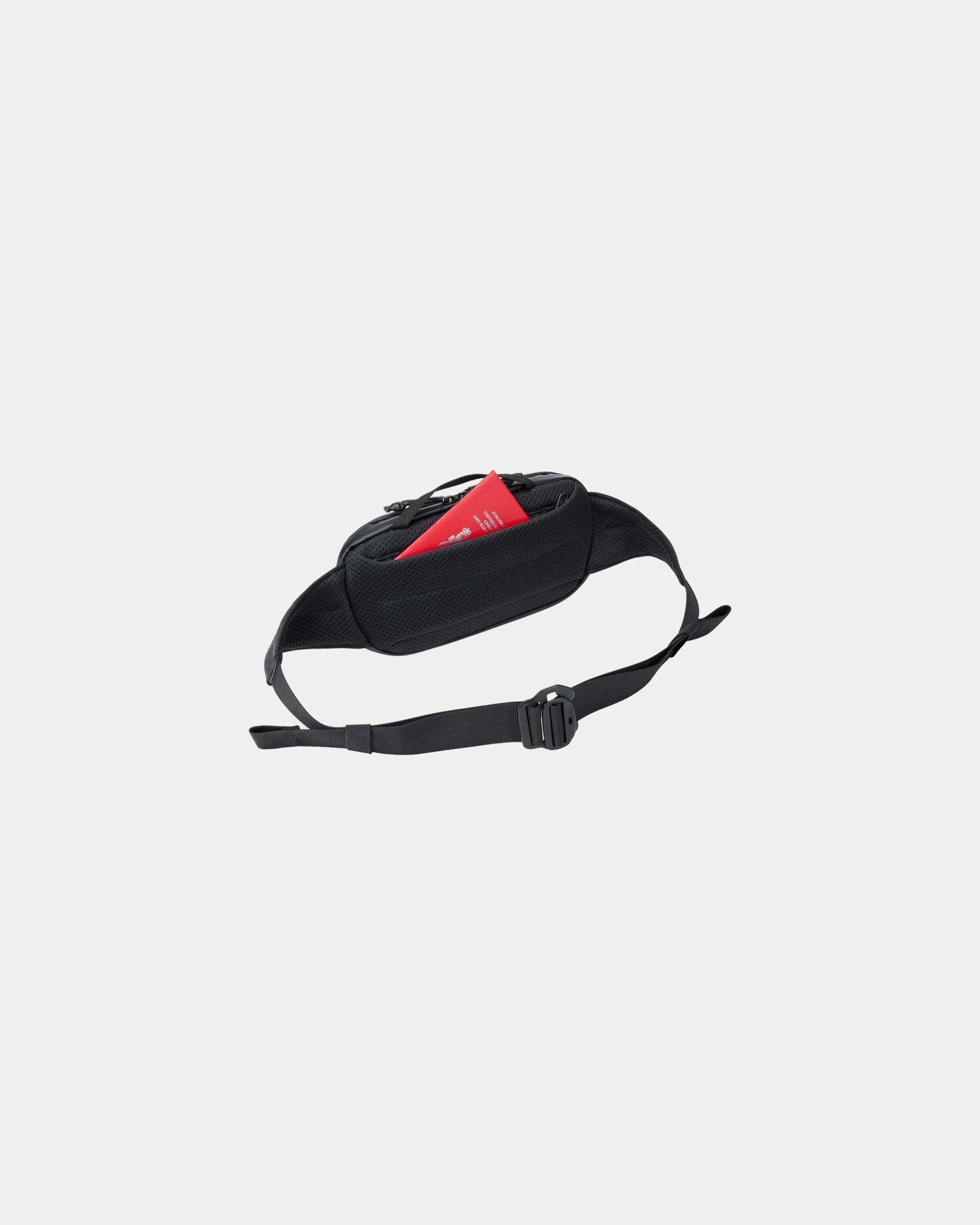Custom recycled polyester Thule Aion Sling bag - 17