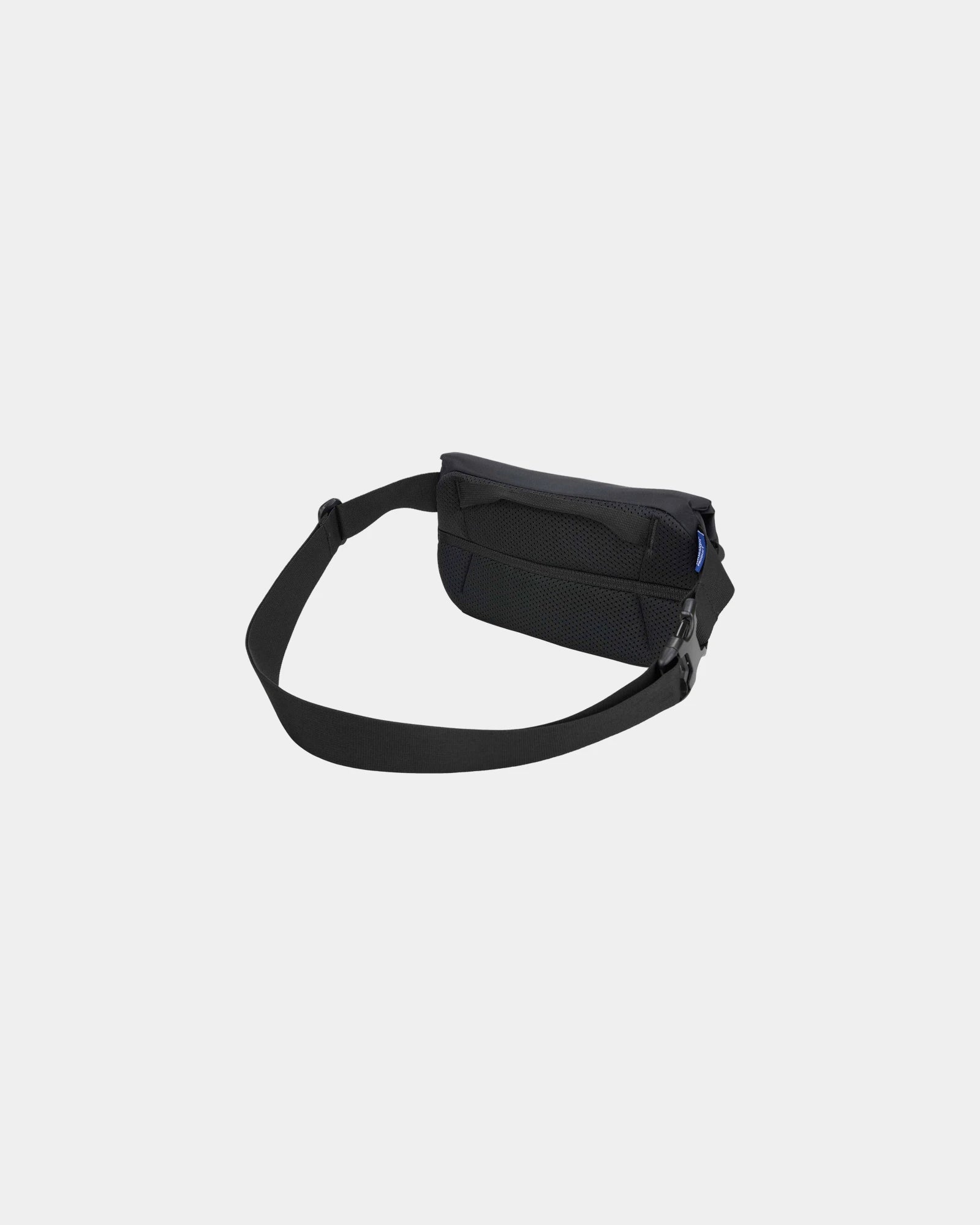 Custom nylon Thule EnRoute 2L sling bag for teams - 4