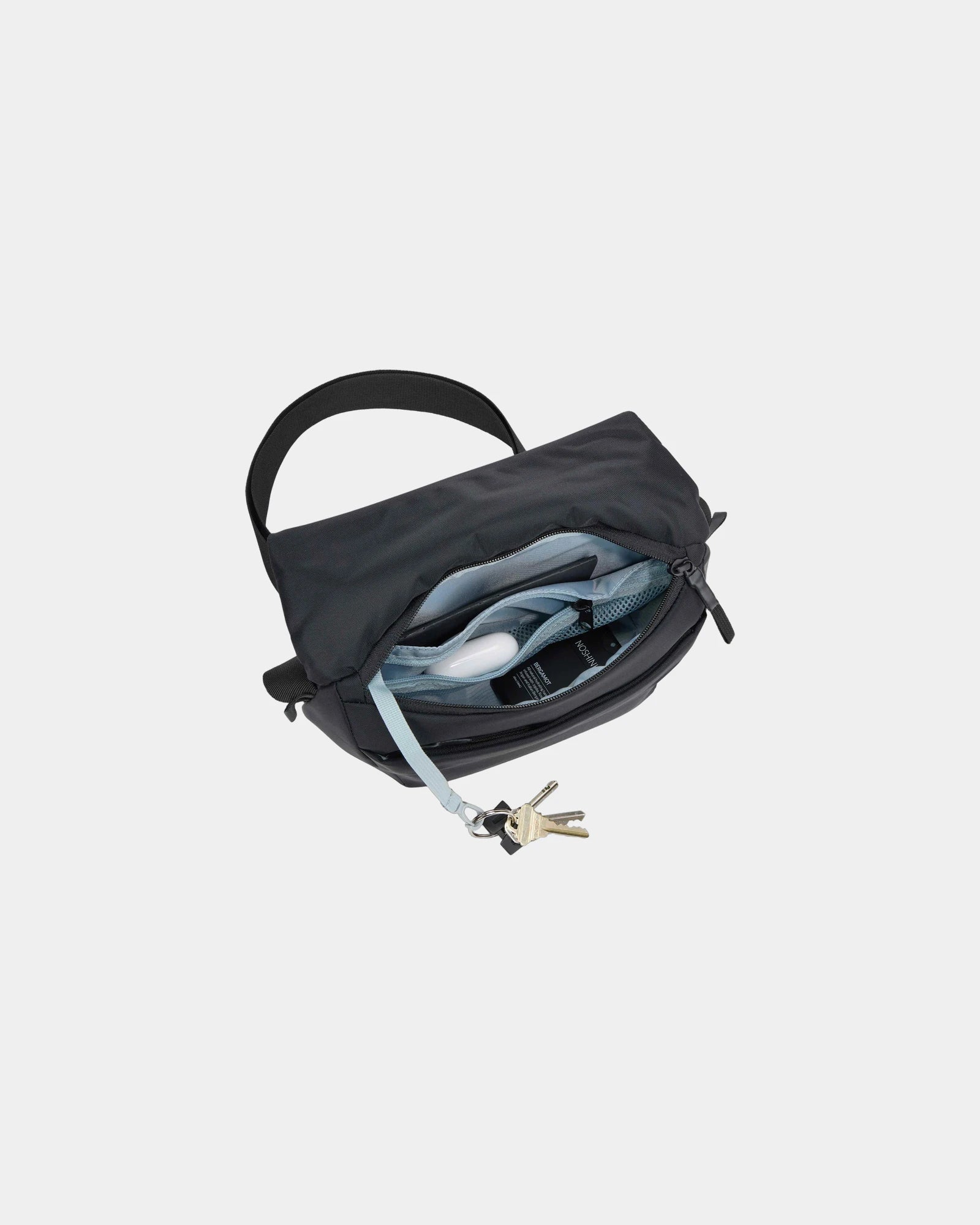 Custom nylon Thule EnRoute 2L sling bag for teams - 6