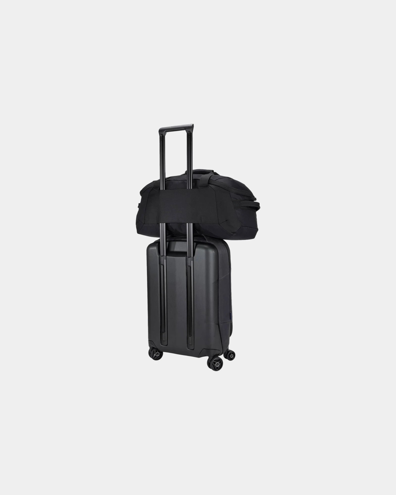 Custom recycled polyester Thule Lumion duffle bag - 3