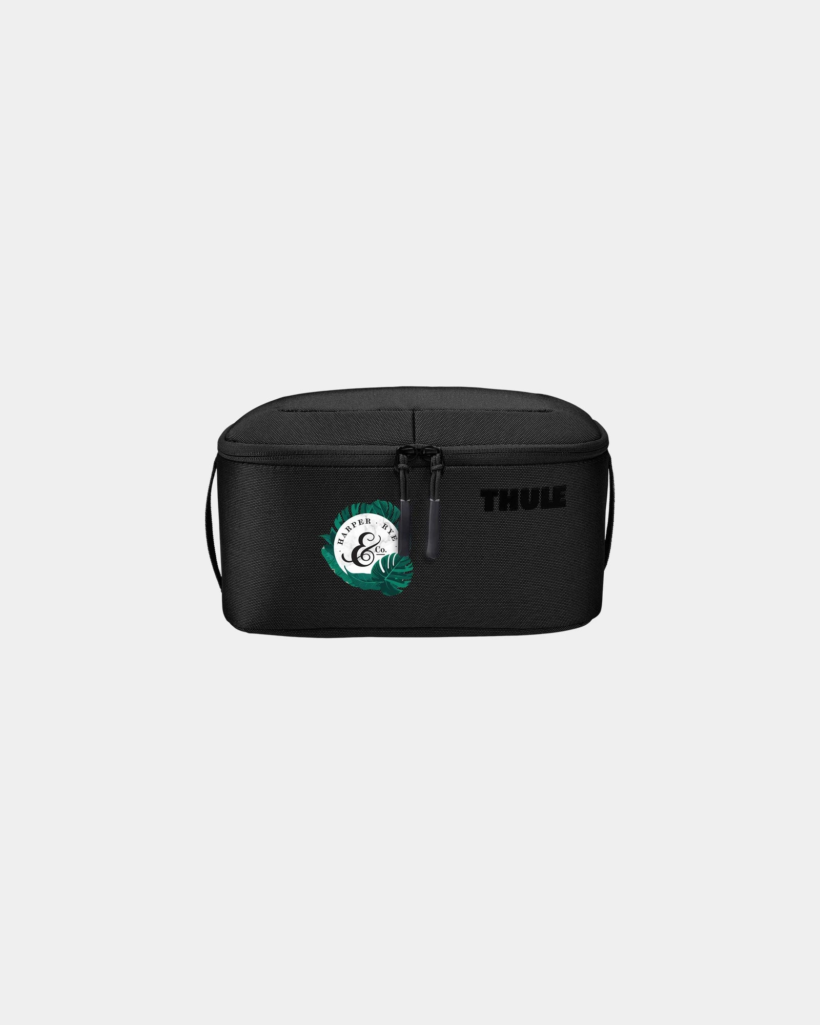 Custom nylon Thule Subterra 2 toiletry bag - 9