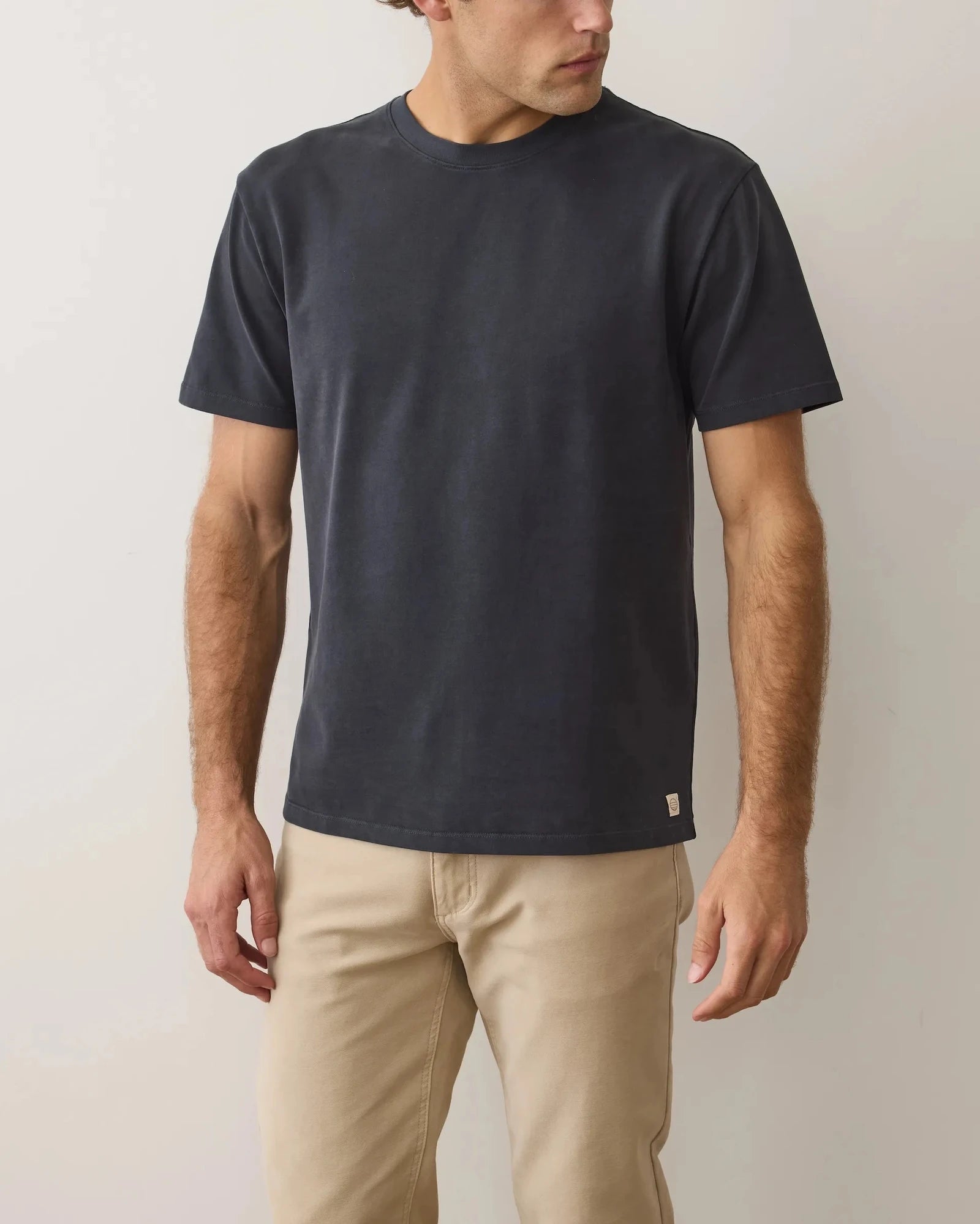 Custom 250 GSM relaxed-fit cotton jersey men's tee - Black