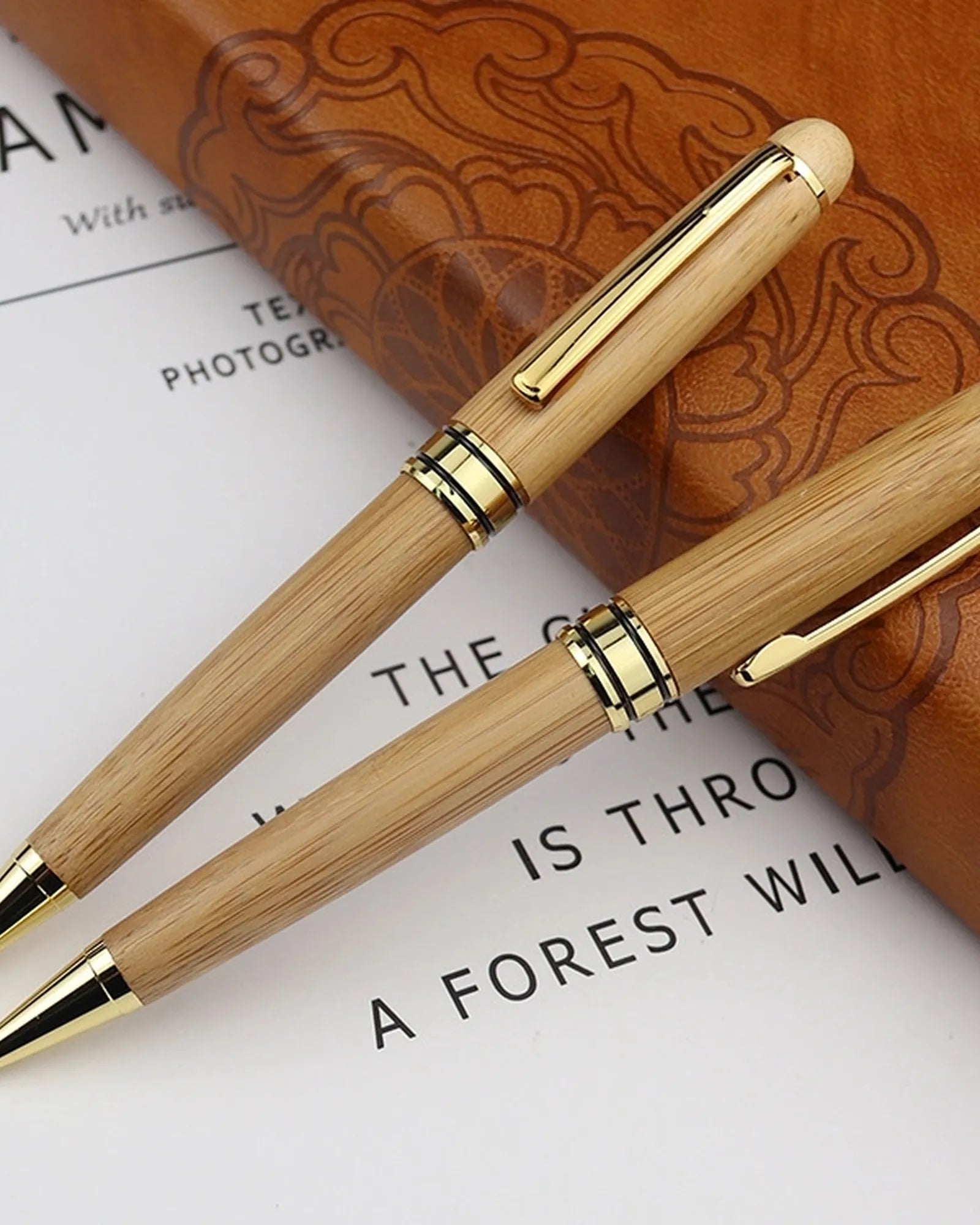 Custom bamboo pen and case set with laser engraving - 2
