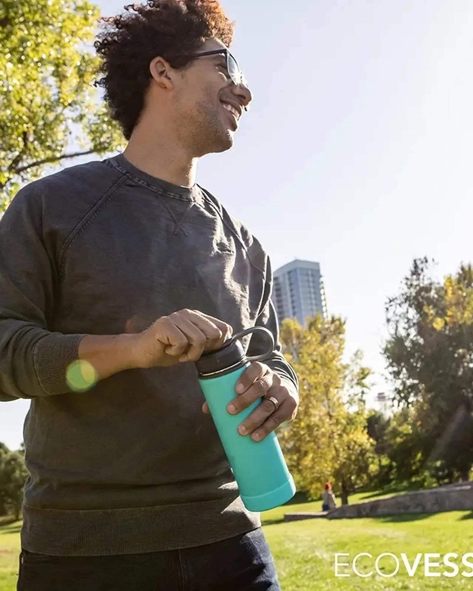 Custom insulated 20-oz stainless steel water bottle - 11