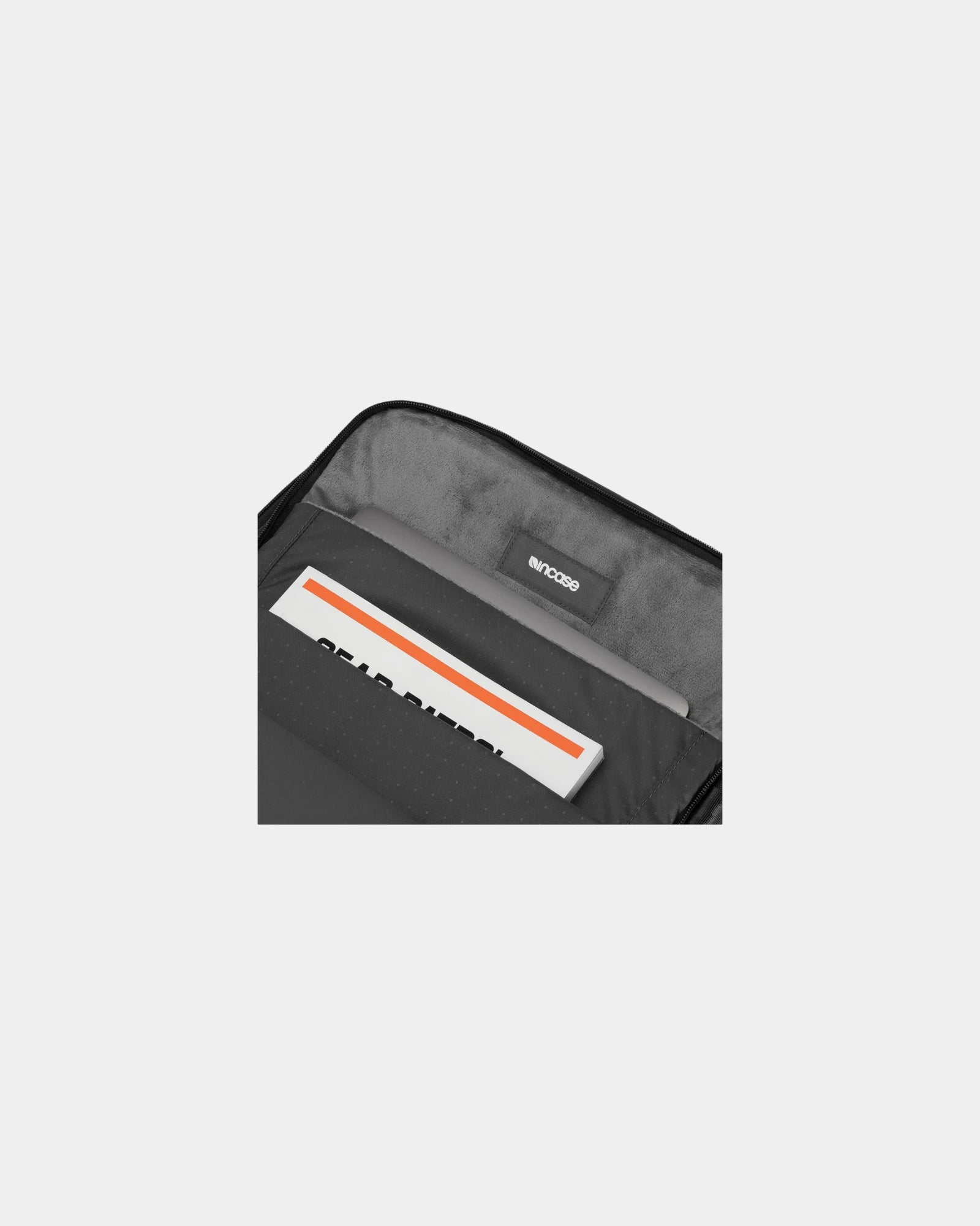 Custom recycled 26L laptop commuter backpack 16" - 10