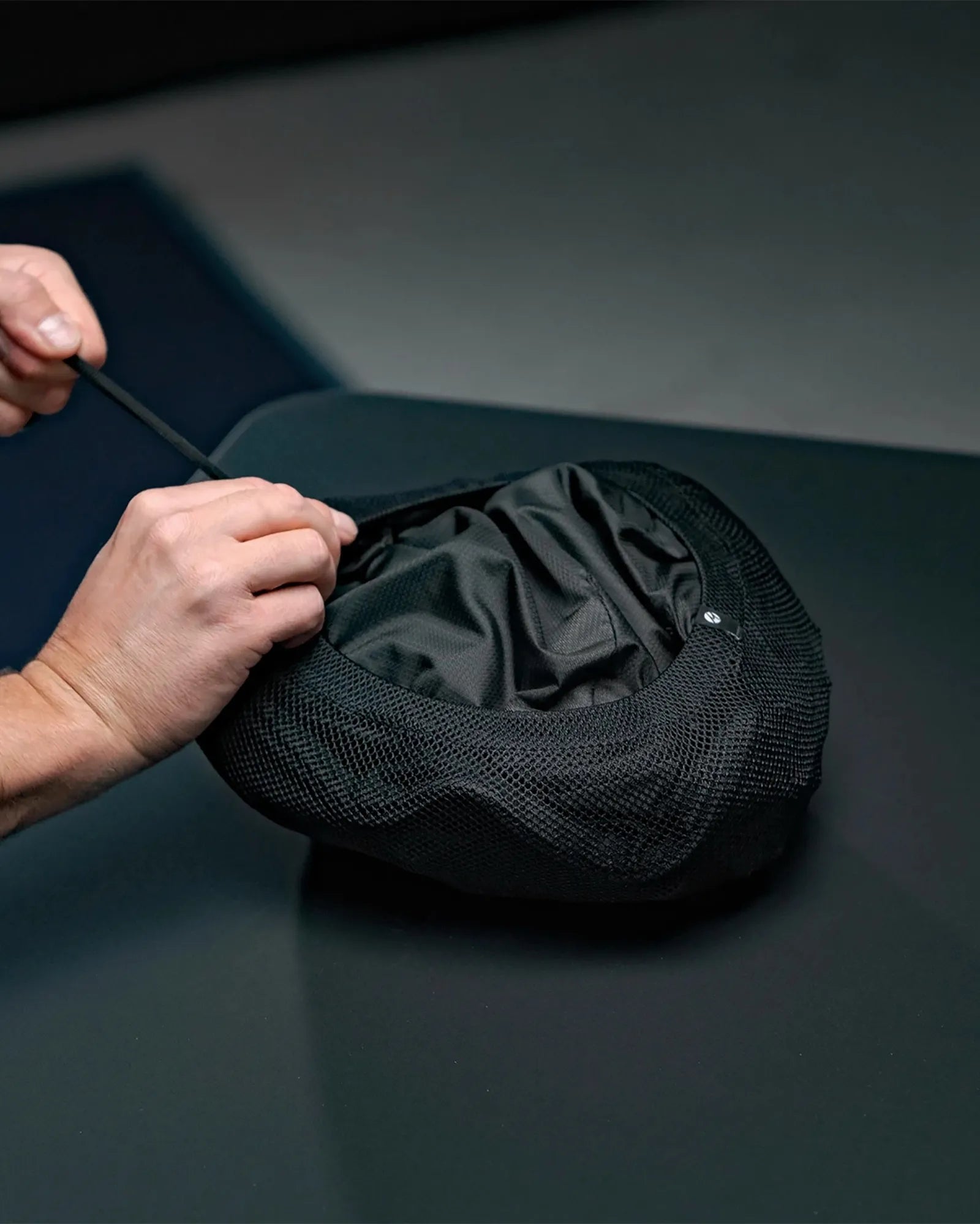 Custom 28L technical backpack ultralight frame pack - 4