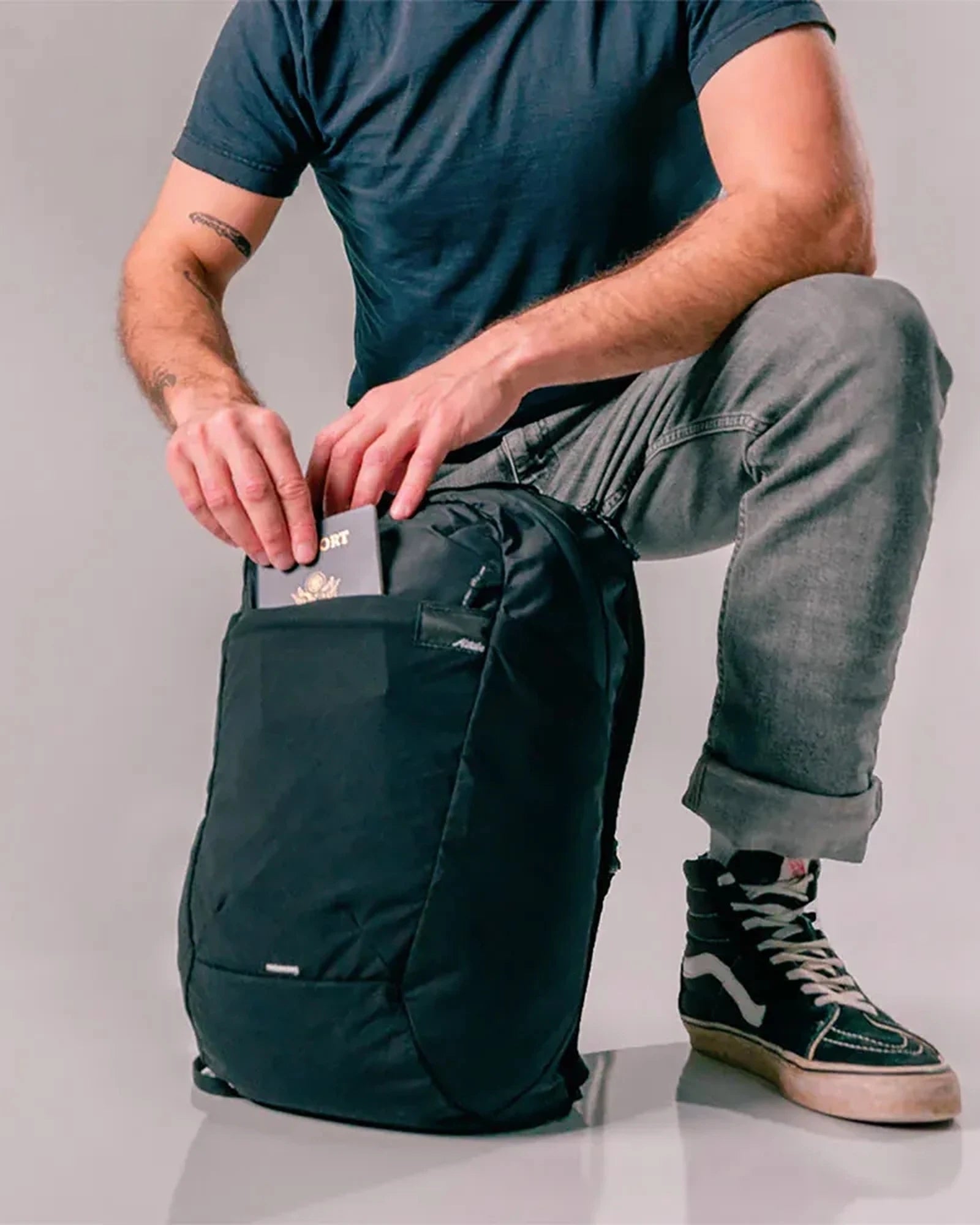 Custom recycled nylon 16L packable backpack - 7