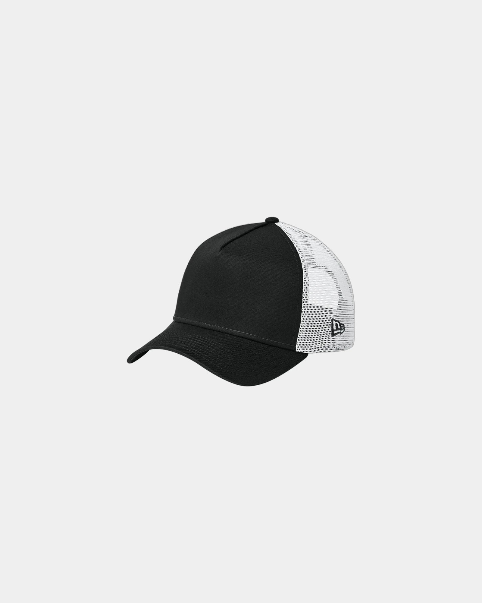 Custom cotton twill New Era Snapback Trucker Cap - Flag Black/ White