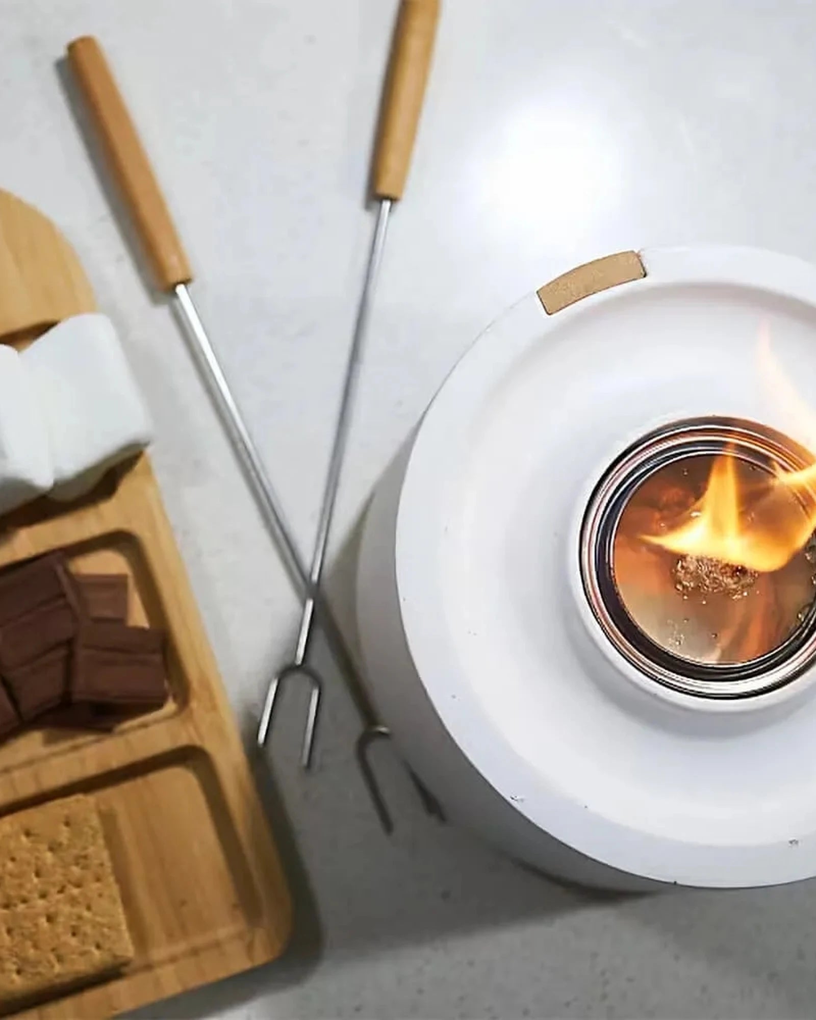 Branded s'mores fire pit bundle for corporate events - 4